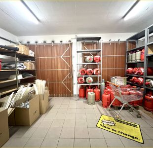 Lagerfläche im Erdgeschoss