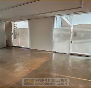Verkaufsfläche/Bürofläche