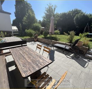 Terrasse unten