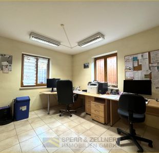 Arbeitszimmer
