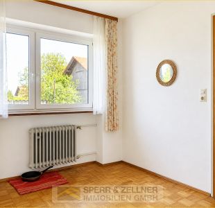 Kinderzimmer EG links
