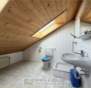 Badezimmer Dachgeschoss