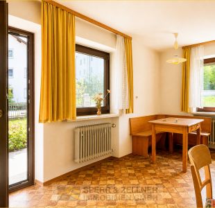 Wohnzimmer EG rechts